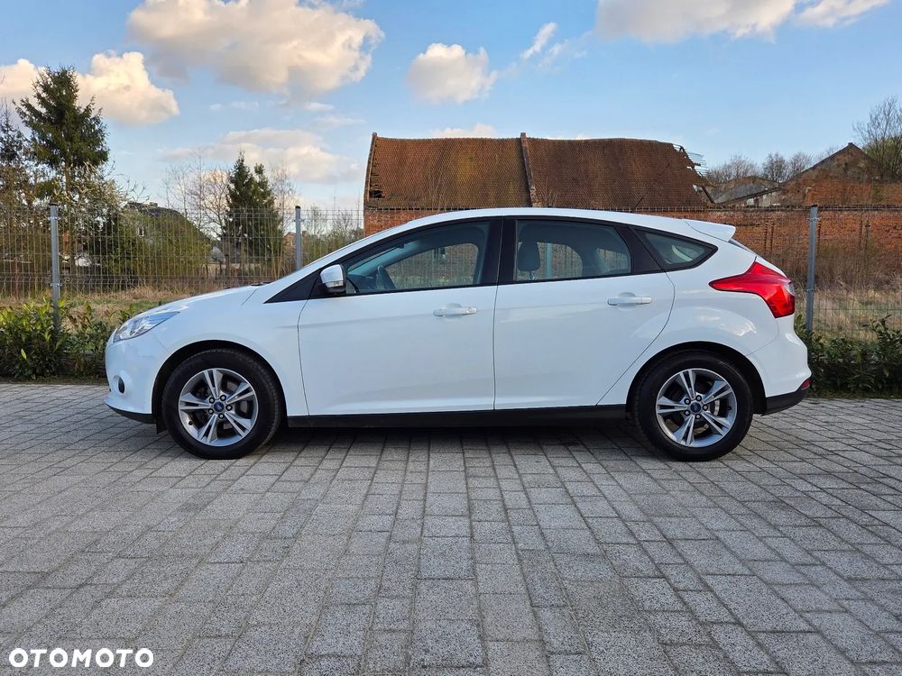 Ford Focus 1.6 Trend - 13