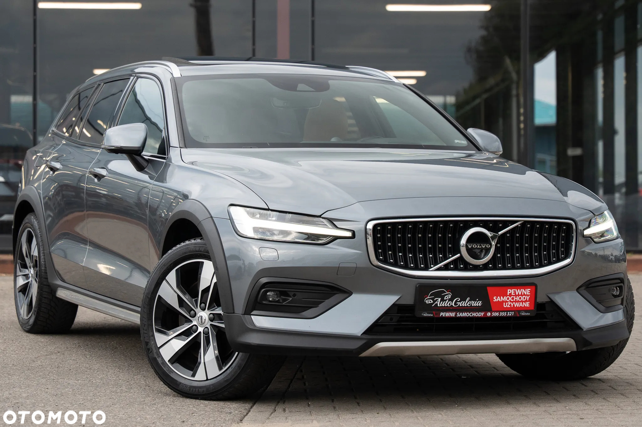 Volvo V60 Cross Country D4 AWD Geartronic Pro - 6