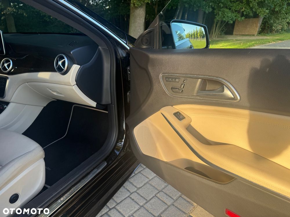 Mercedes-Benz CLA - 19