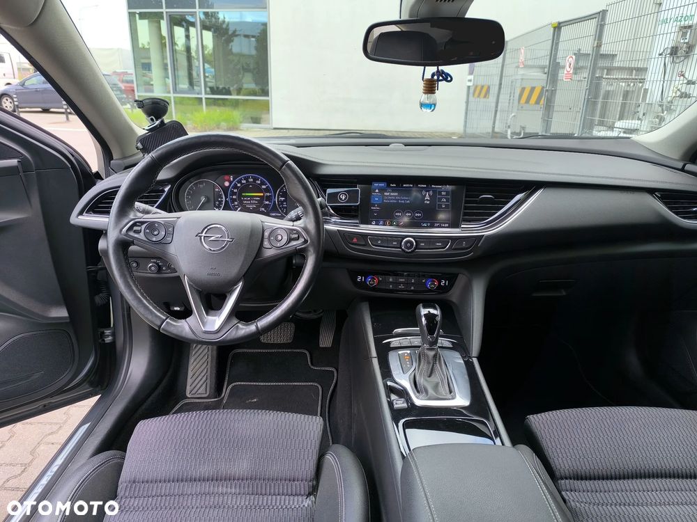 Opel Insignia - 7
