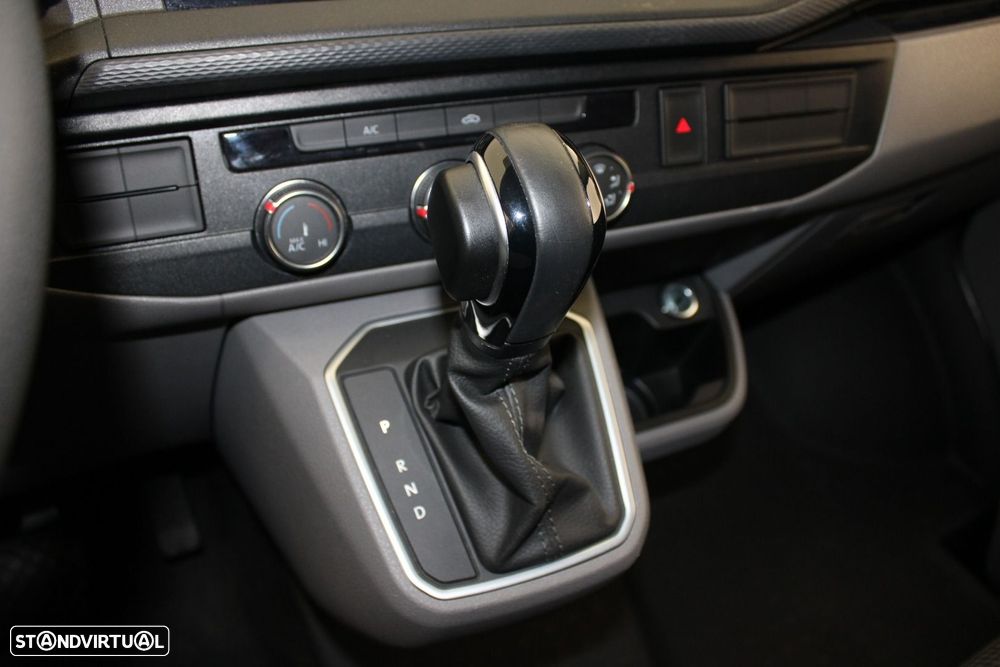 VW TRNASPORTER 6.1 ABT-E - 7