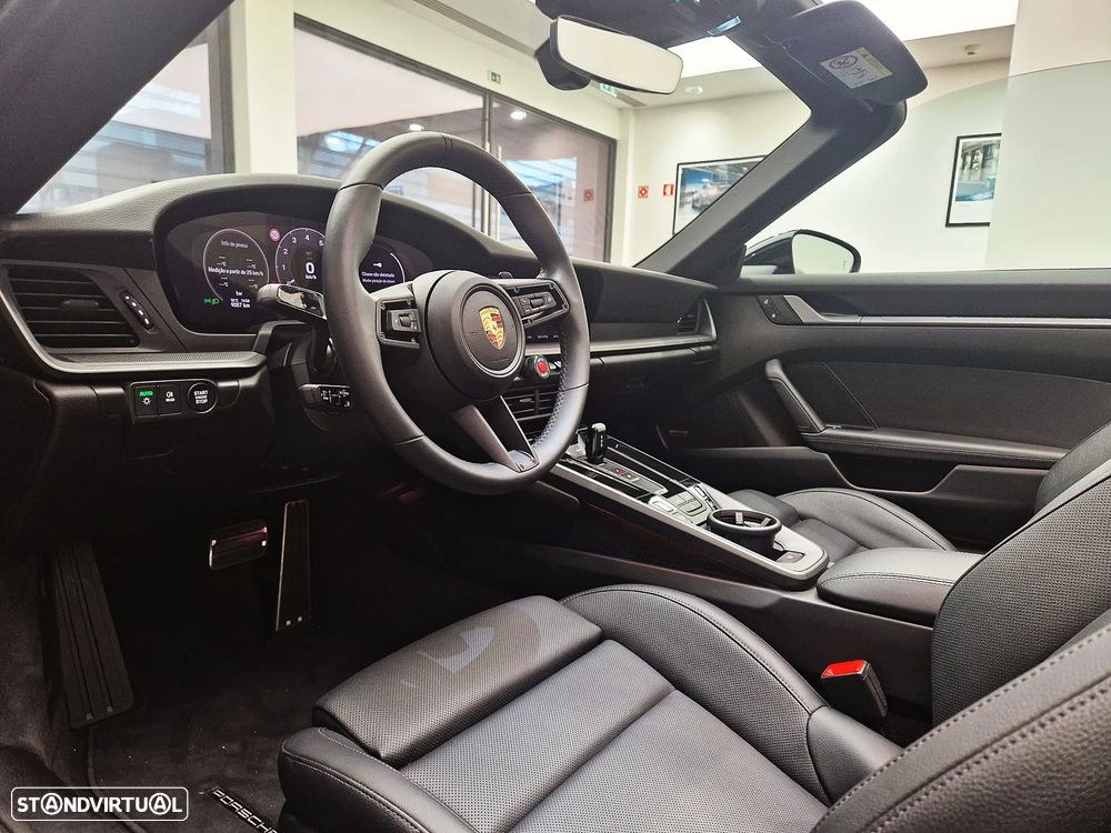 Porsche 911 (992) Carrera - 19