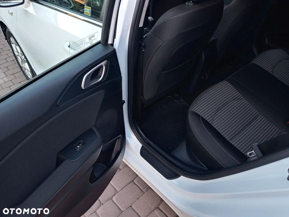 Kia Ceed 1.5 T-GDI M - 25