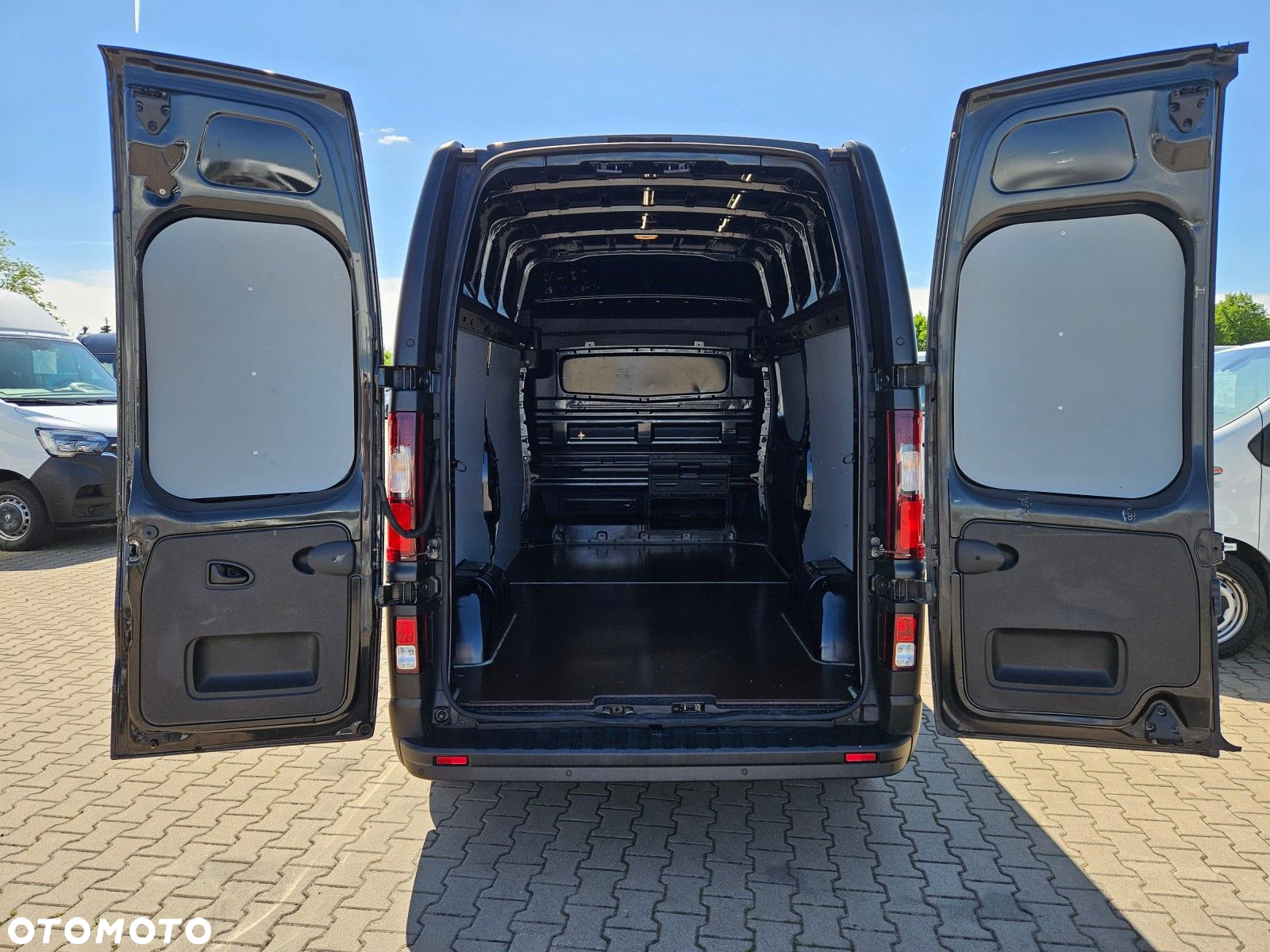 Renault Trafic L2H2 *54900zł NETTO* 1,6dCi/125KM - 13