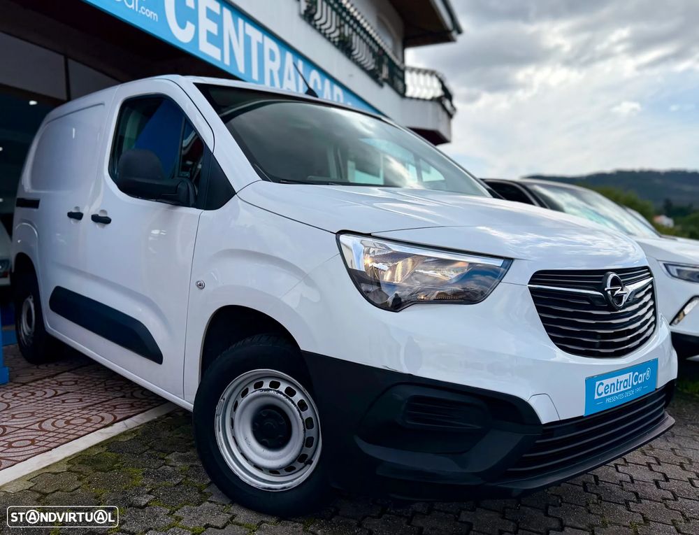 Opel Combo 1.5 D L1H1 Enjoy 102Cv | CARPLAY | IVA DEDUTÍVEL - 1