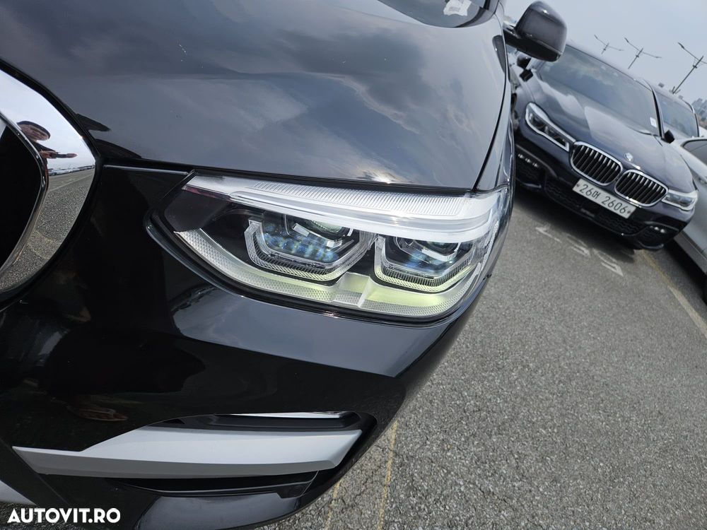 BMW X3 xDrive20d AT xLine - 10