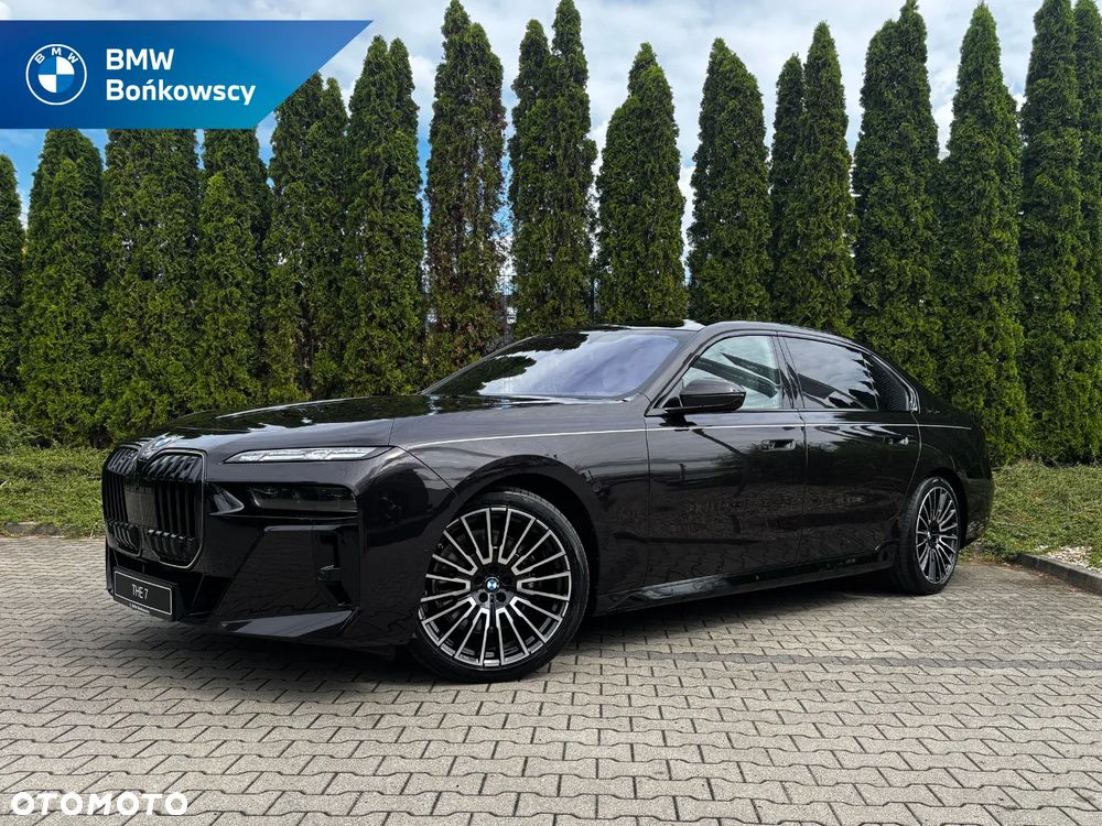 BMW Seria 7 740d xDrive mHEV Nero Lusso Edition sport - 2