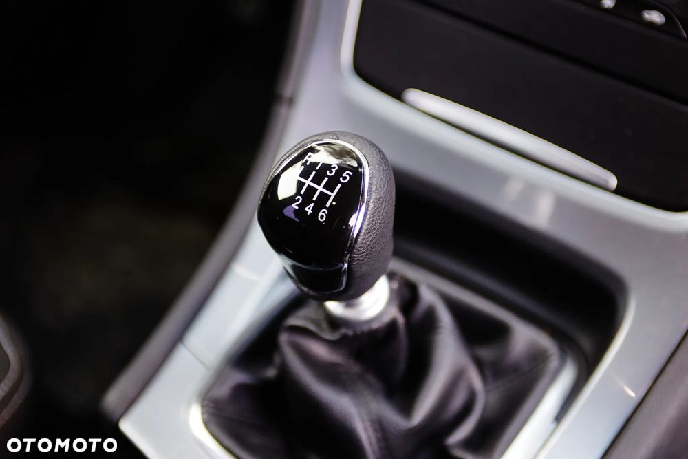 Ford Mondeo 2.0 TDCi Titanium - 23