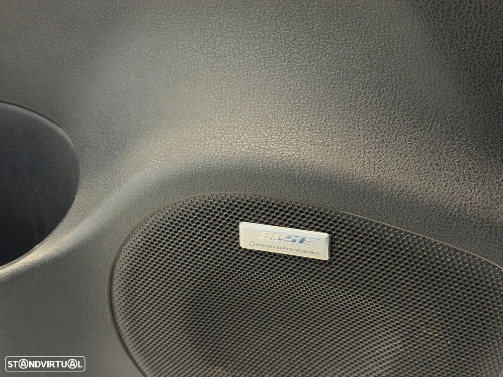 Nissan Leaf Tekna ProPilot Park - 9