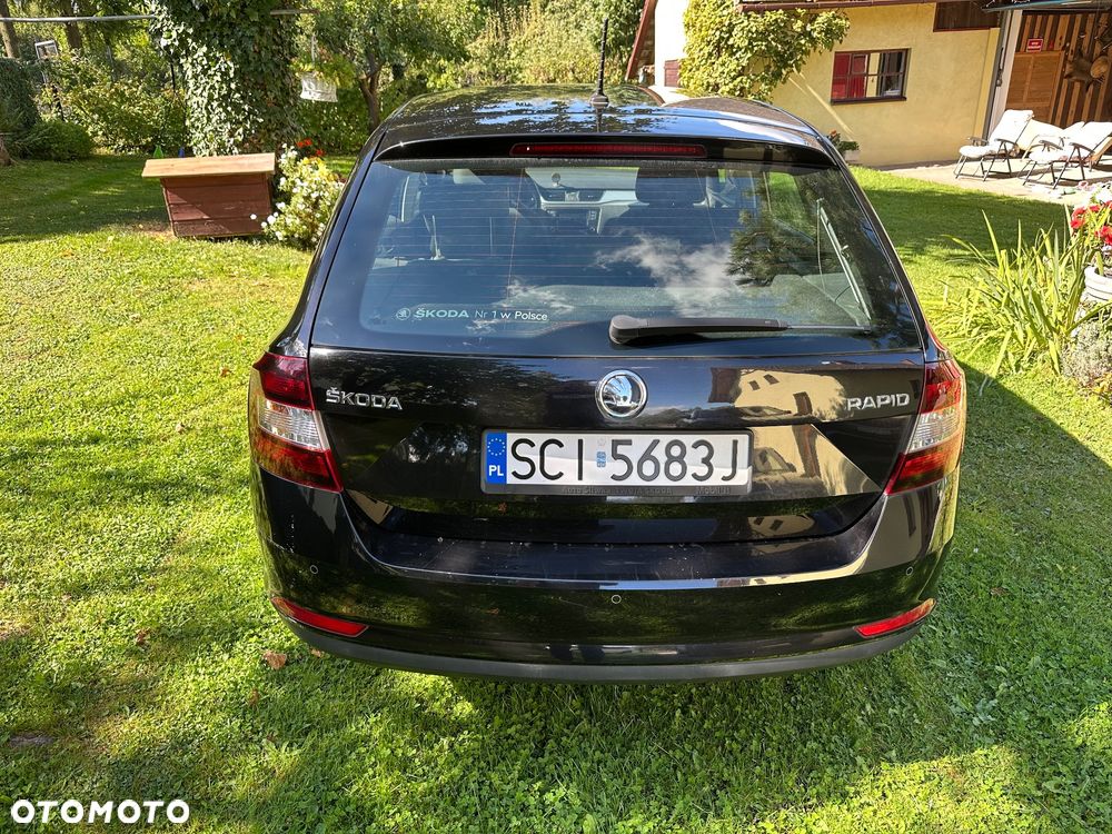 Skoda RAPID 1.0 TSI Ambition - 2