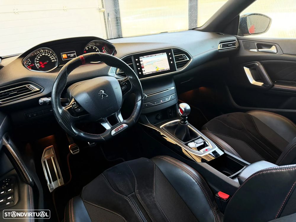 Peugeot 308 GTi by Sport - 8