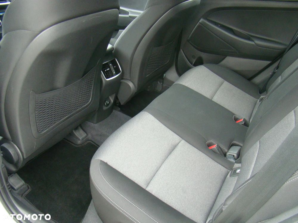 Hyundai Tucson 1.6 GDi 2WD Advantage - 27