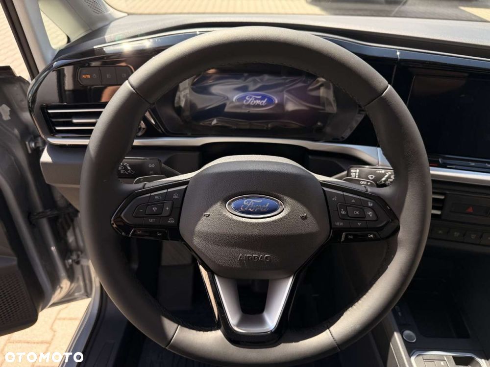 Ford Tourneo Connect - 17