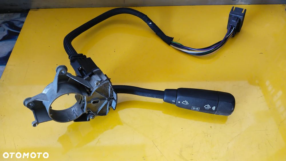 MERCEDES UCHWYT WSPORNIK MERCEDES 6510962940