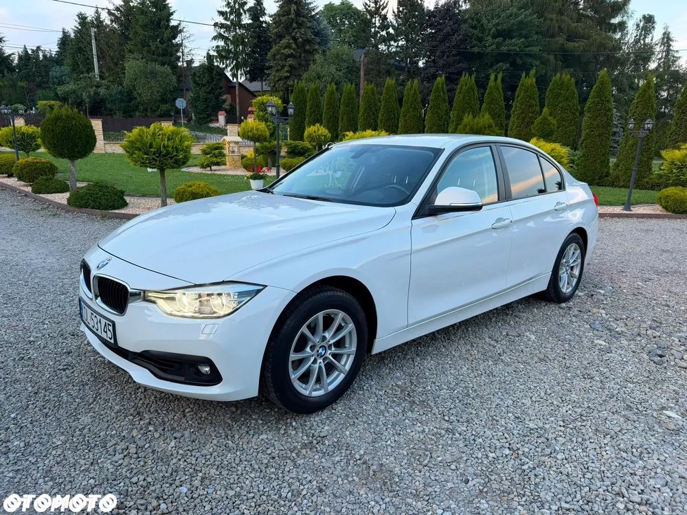 BMW Seria 3 318i Advantage - 10