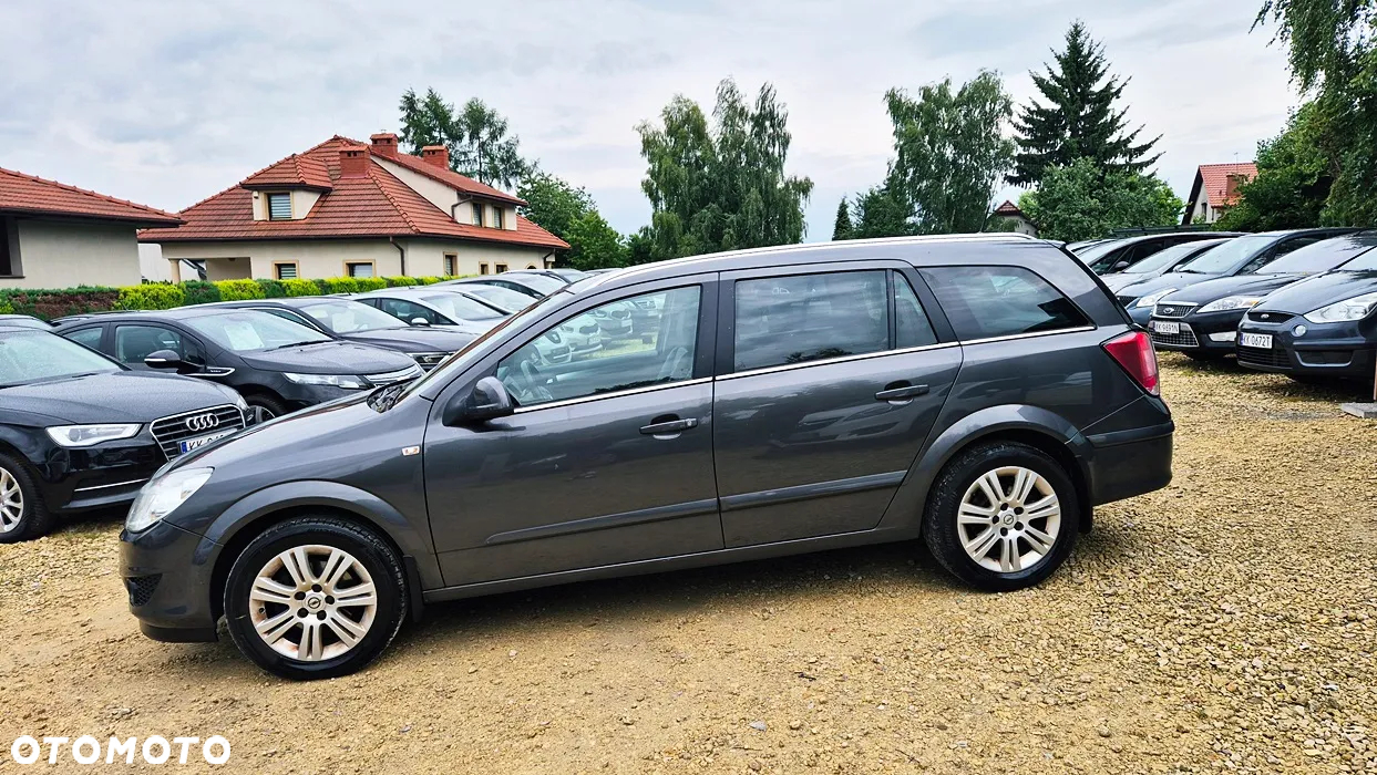 Opel Astra 1.6 Cosmo - 24