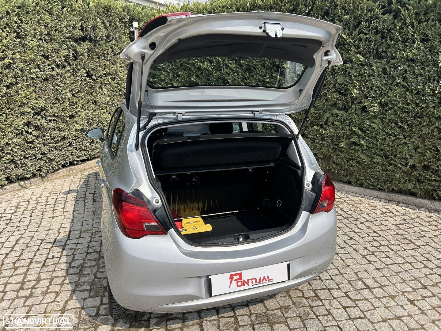 Opel Corsa 1.2 Enjoy - 19