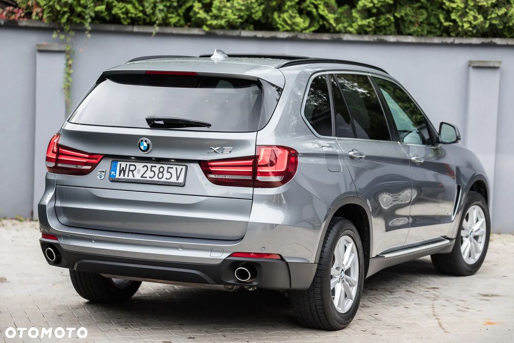 BMW X5 xDrive35i - 10