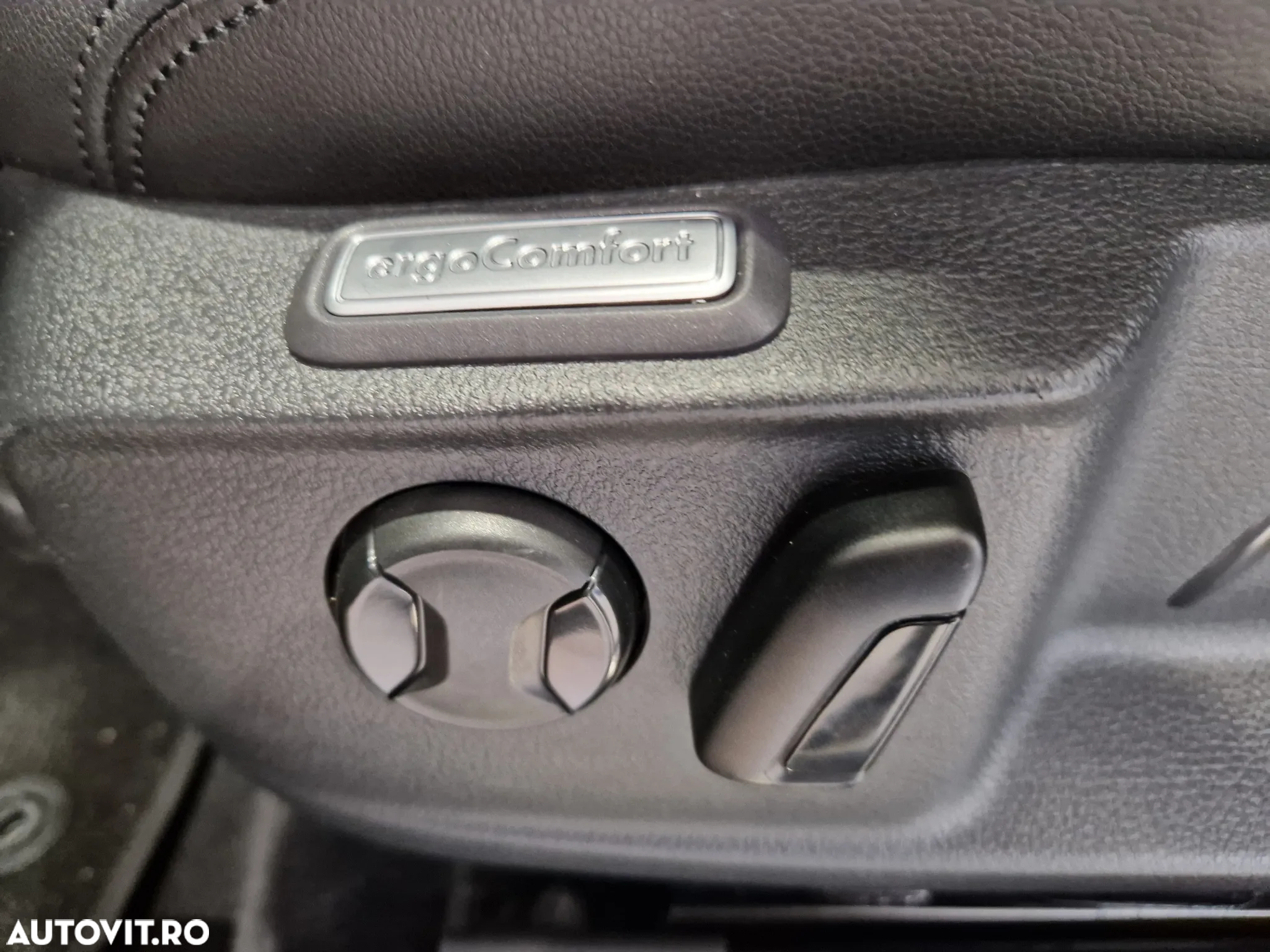 Volkswagen Passat 1.8 TSI Highline - 14