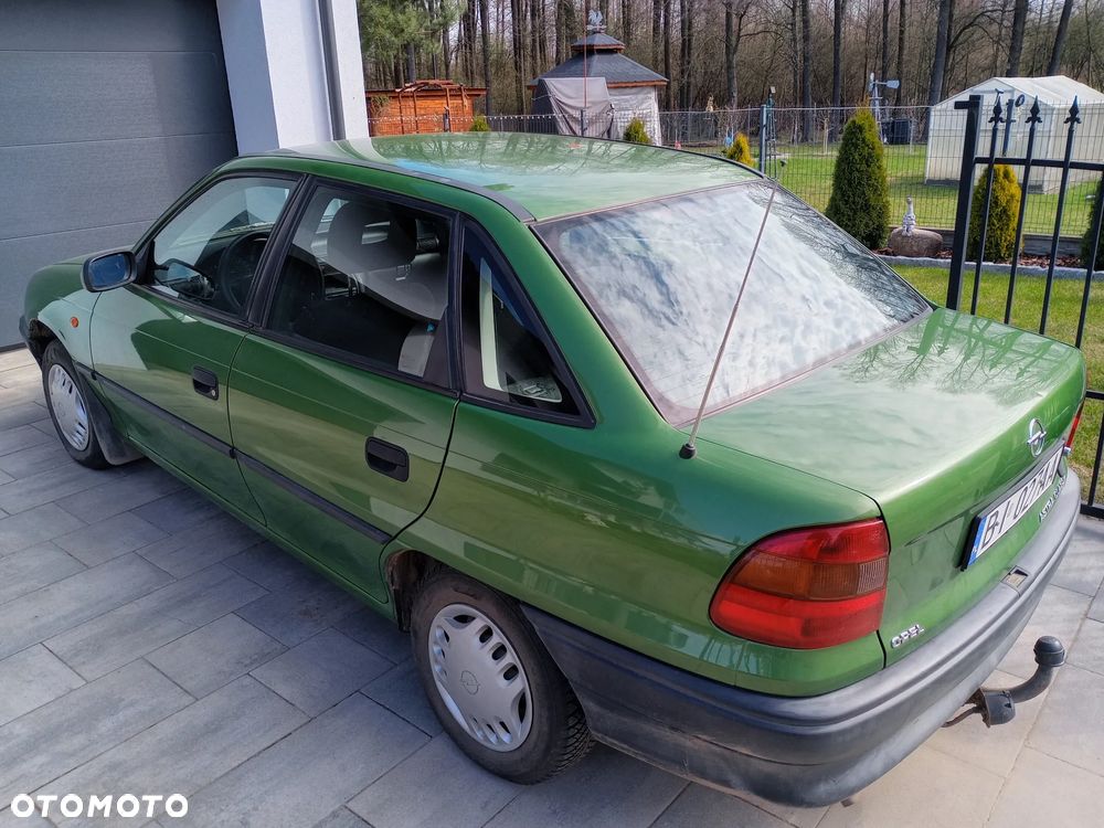 Opel Astra - 6
