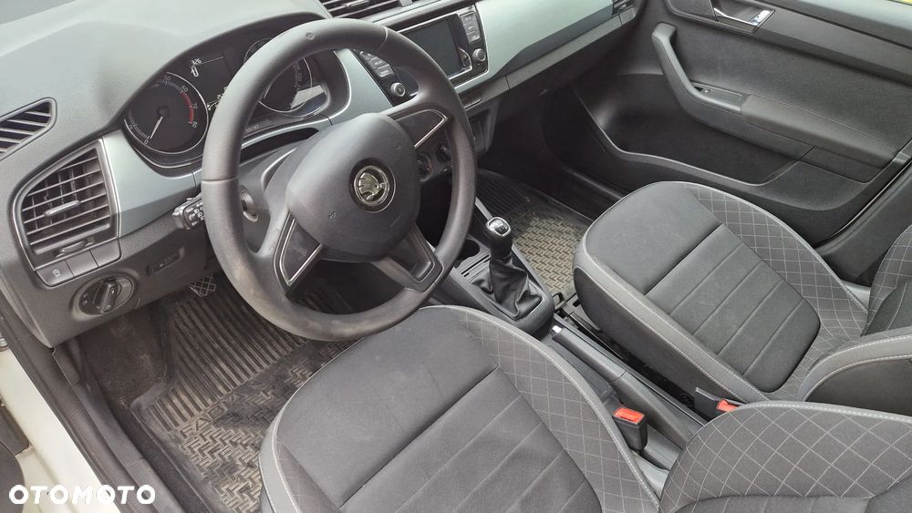 Skoda Fabia 1.0 Active - 19
