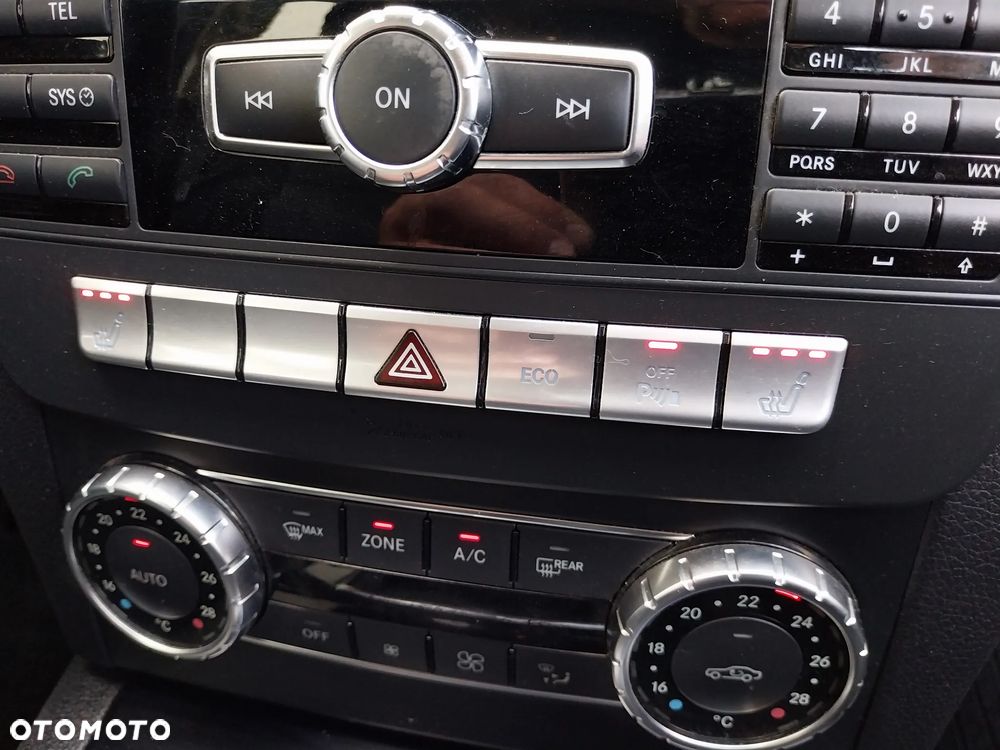 Mercedes-Benz Klasa C 180 BlueEFFICIENCY - 10