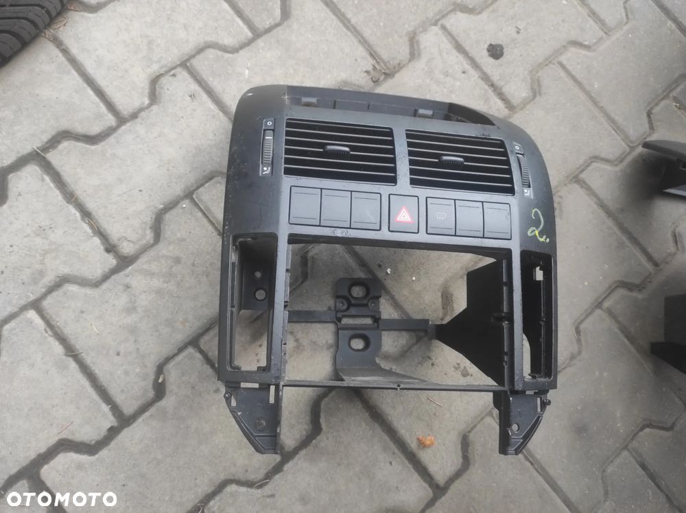 VW POLO 4 KRATKA KRATKI NAWIEWU ŚRODKOWA KOSZ RADIA AWARYJNY WYSYŁKA !!!!! - 3
