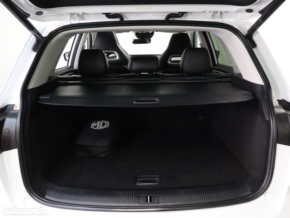 MG EHS 1.5 T-GDI Plug-in Hybrid Luxury - 26