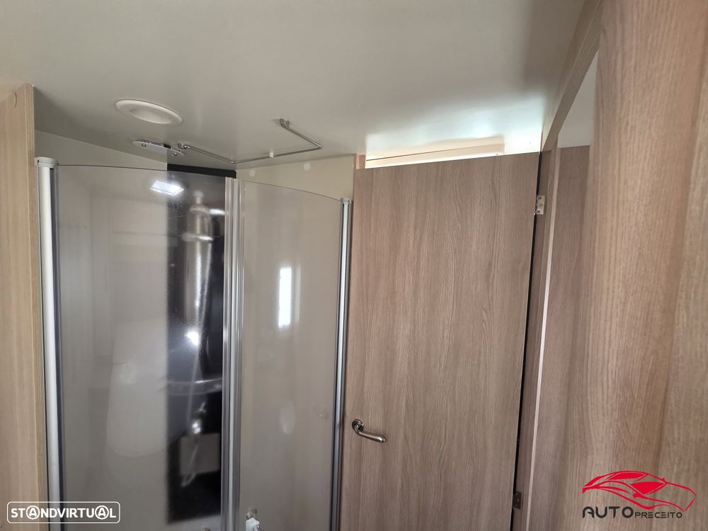 Giottiline Siena 390 Cama Central 5 Lugares - 17