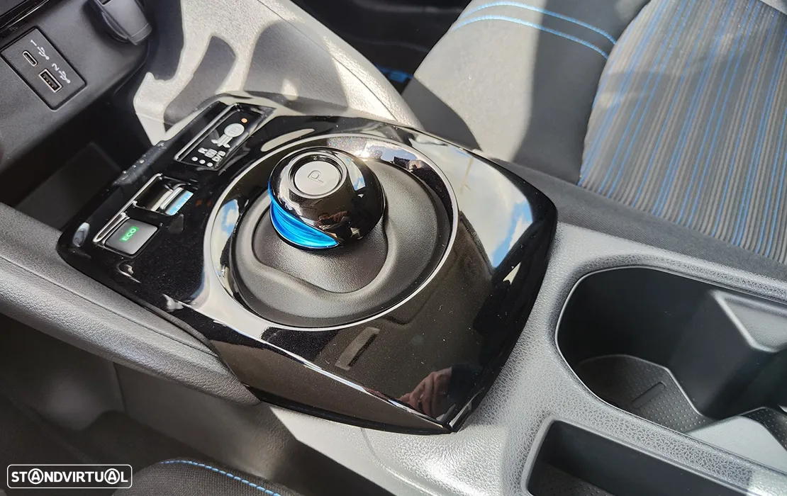 Nissan Leaf N-Connecta - 19
