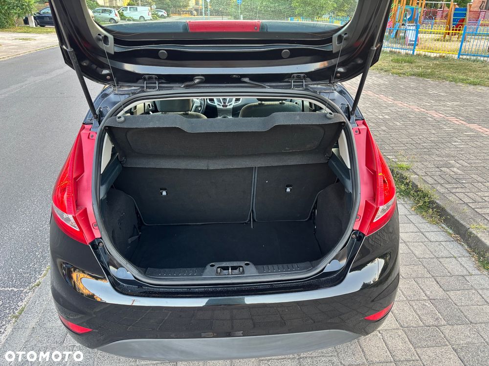 Ford Fiesta 1.25 Titanium - 39