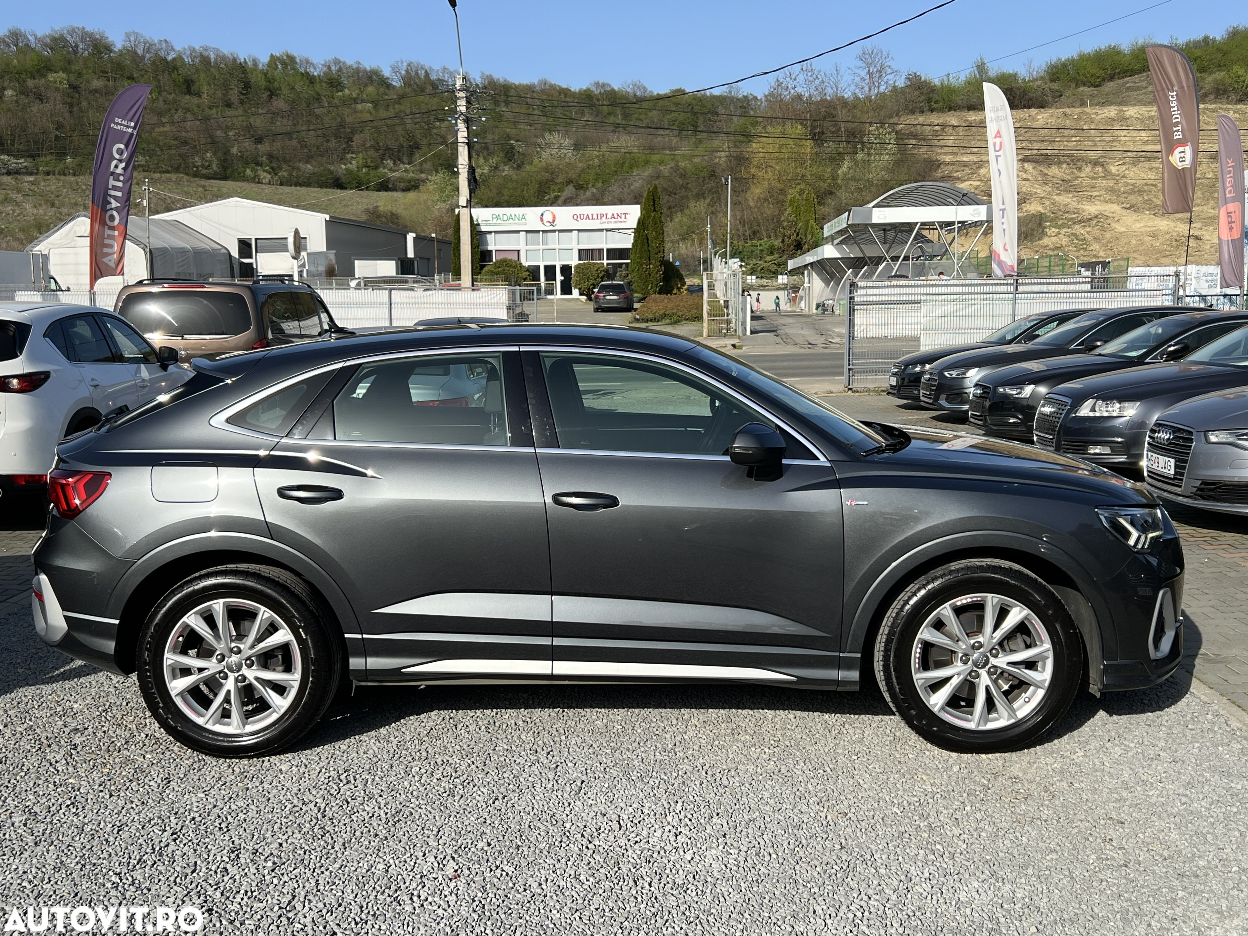 Audi Q3 2.0 35 TDI S tronic S Line - 24