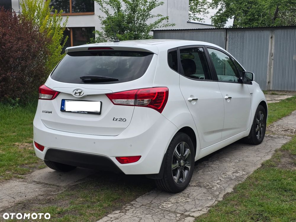 Hyundai ix20 1.6 BlueDrive Comfort - 32