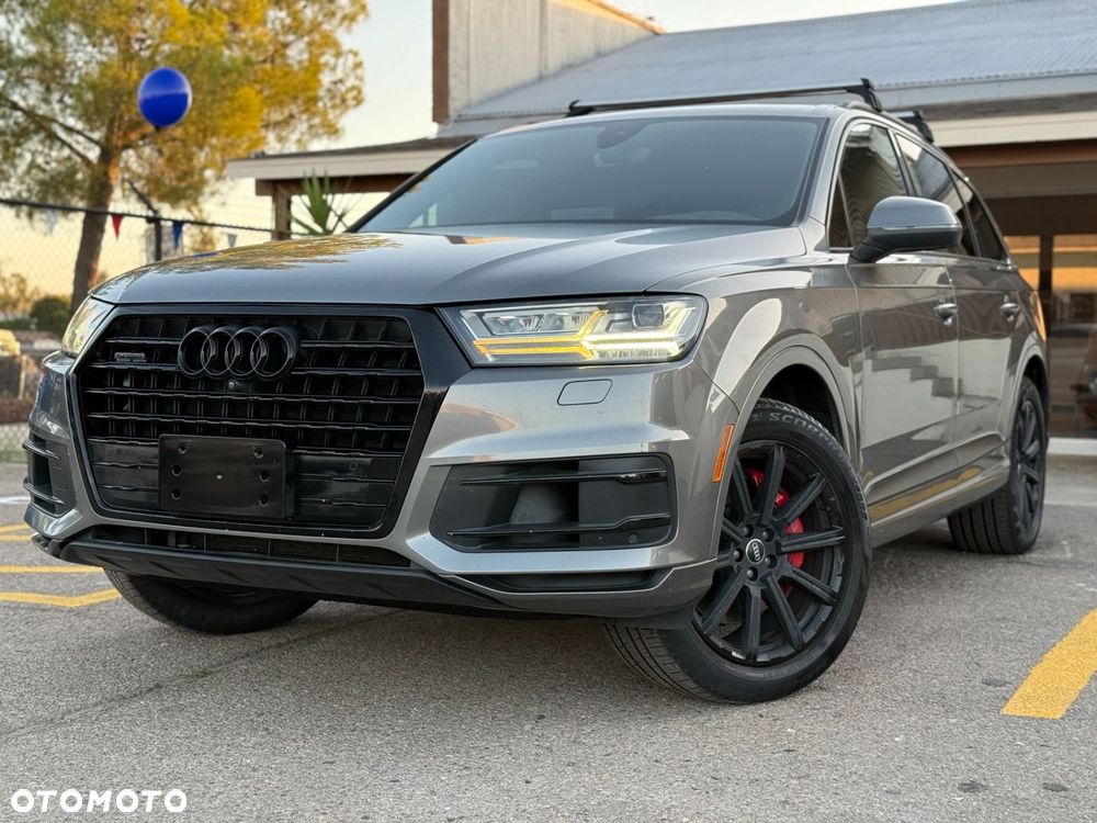 Audi Q7 - 10