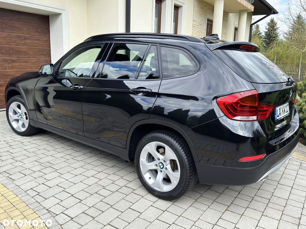 BMW X1 xDrive18d - 12