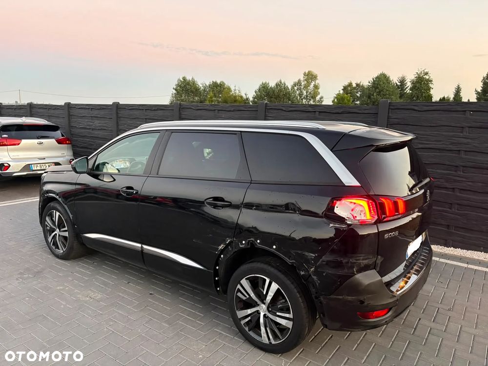 Peugeot 5008 BlueHDi 130 EAT8 Allure - 6