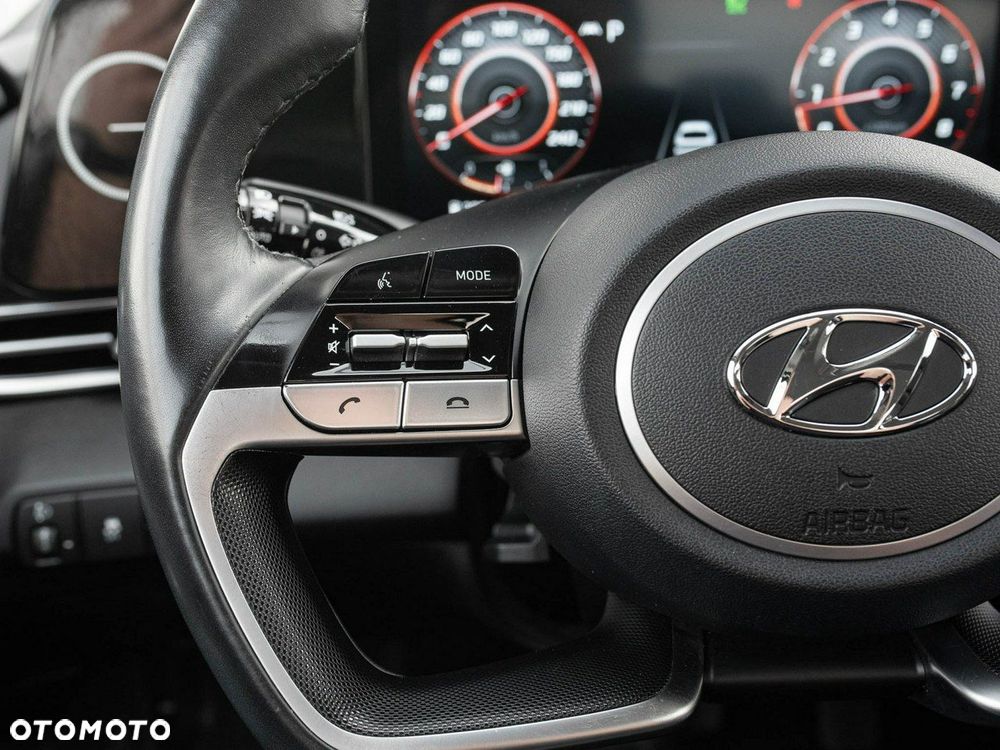 Hyundai Elantra 1.6 Executive CVT - 16