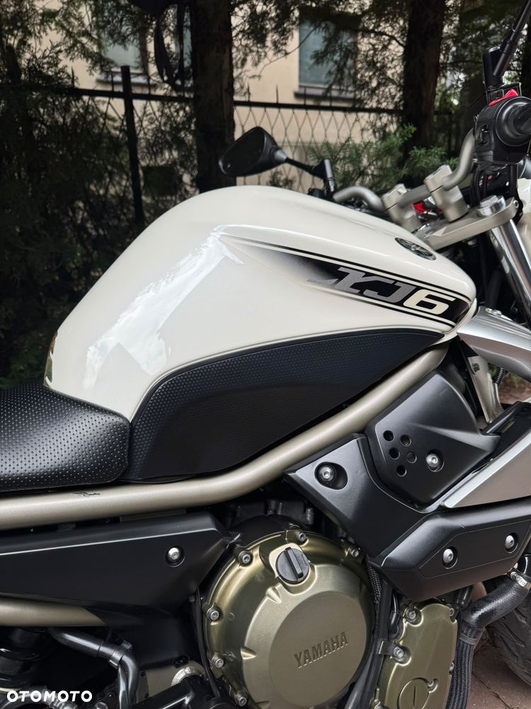 Yamaha XJ - 4