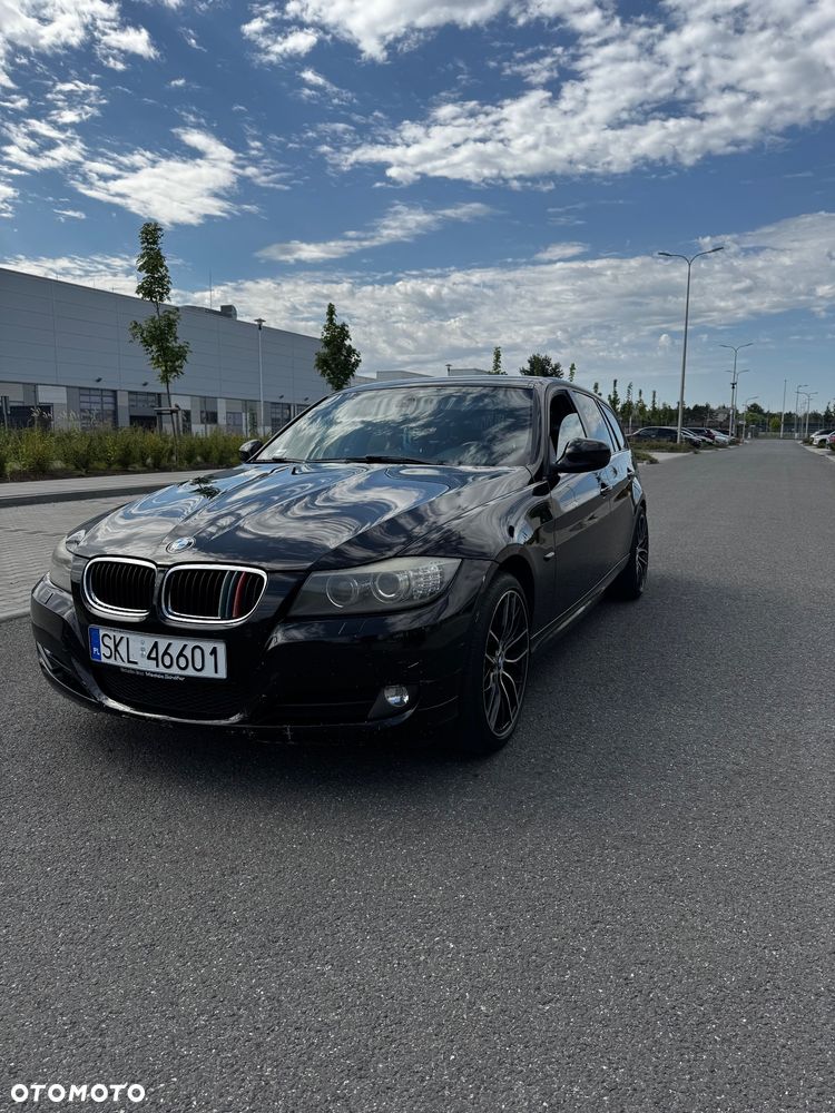 BMW Seria 3 318d - 1