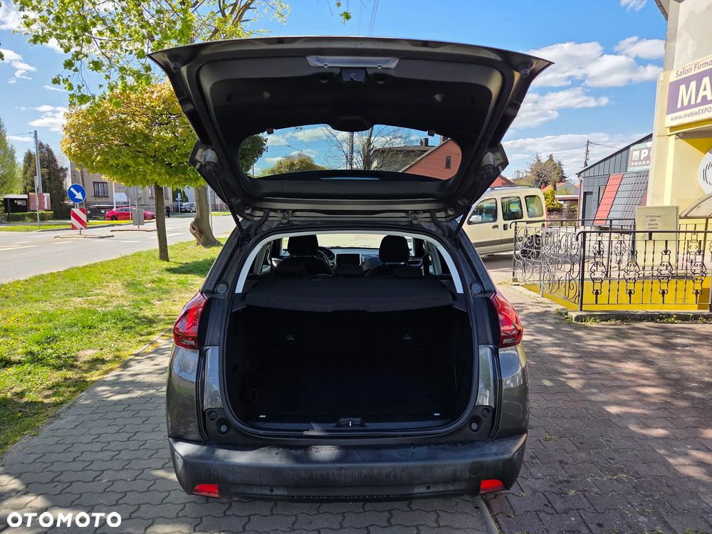 Peugeot 2008 1.2 Pure Tech Style EU6 - 26