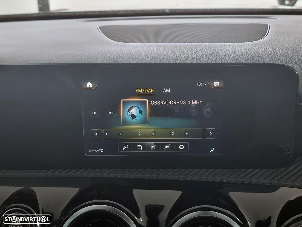 Mercedes-Benz CLA 180 d Style Aut. - 31