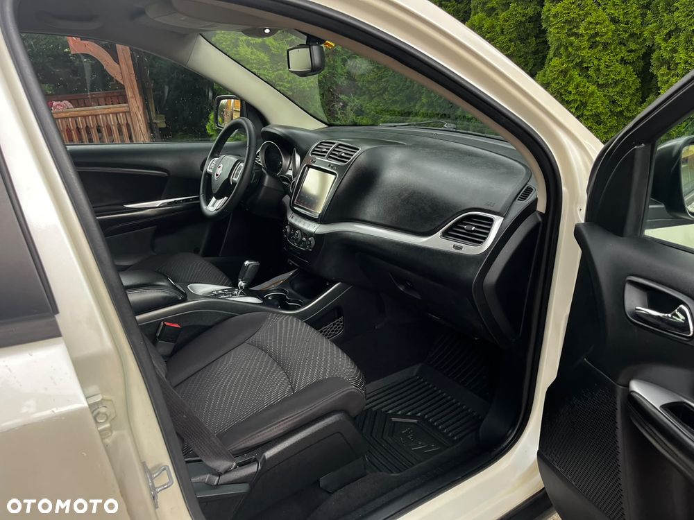 Fiat Freemont 2.0 Multijet Lounge AWD - 21
