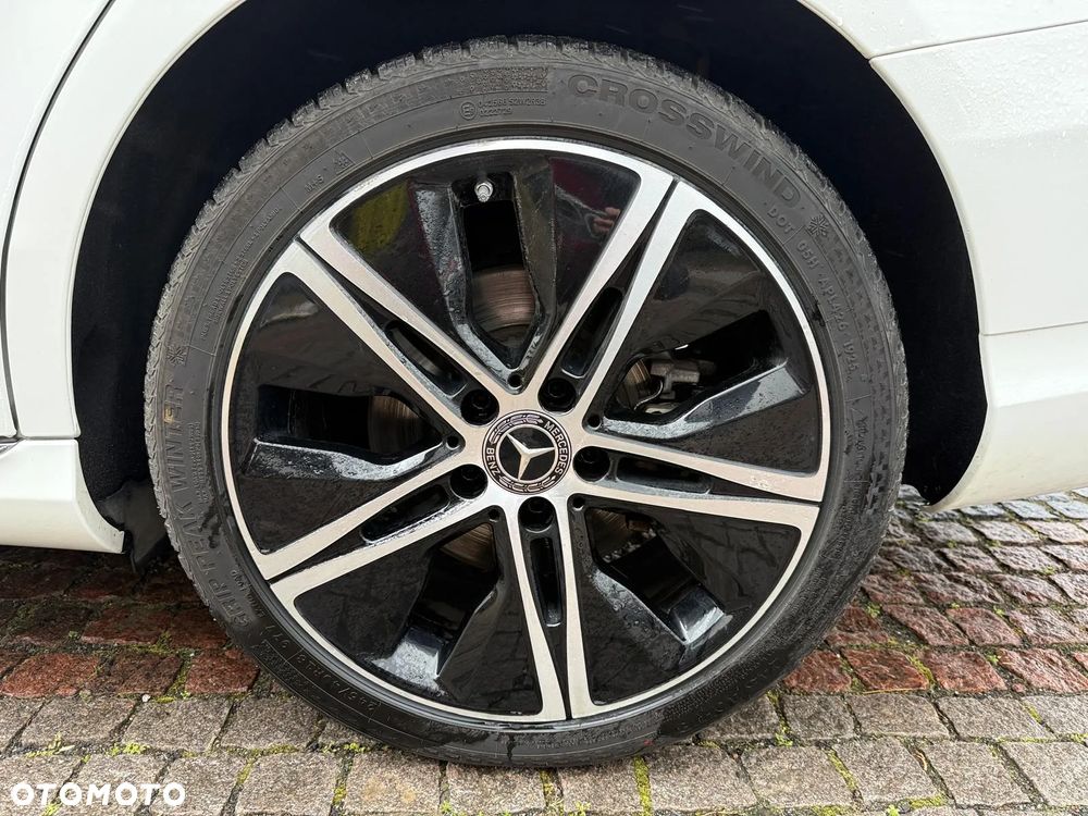 Mercedes-Benz Klasa C 300 de 9G-TRONIC - 18
