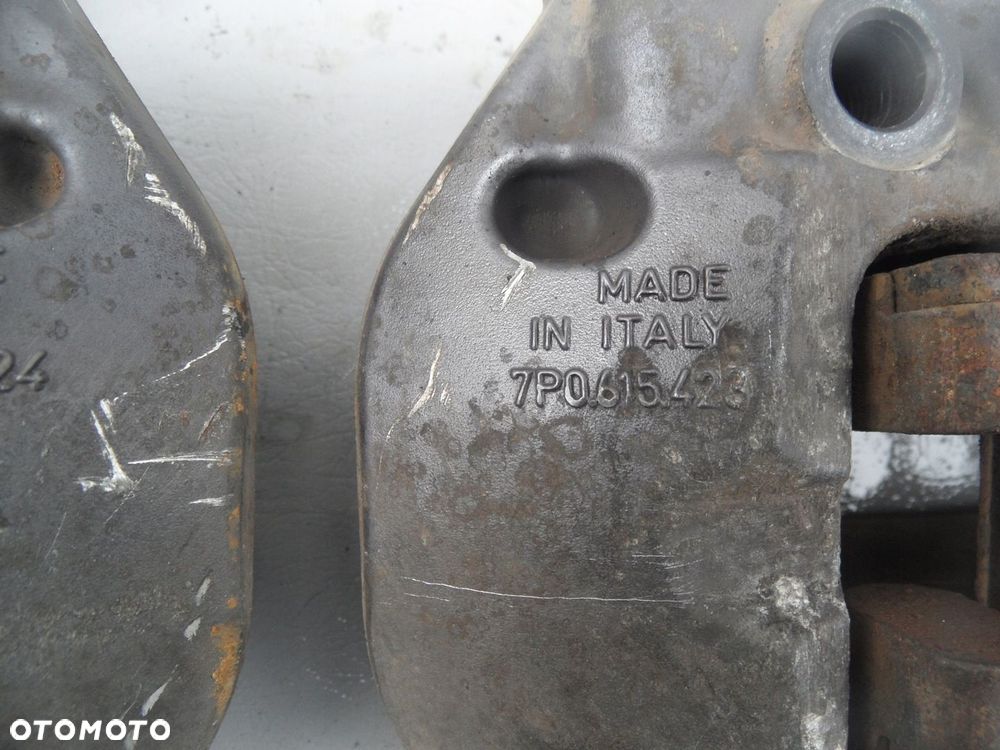 ZACISK HAMULCOWY PRAWY LEWY PORSCHE 7P0 7P5 - 2