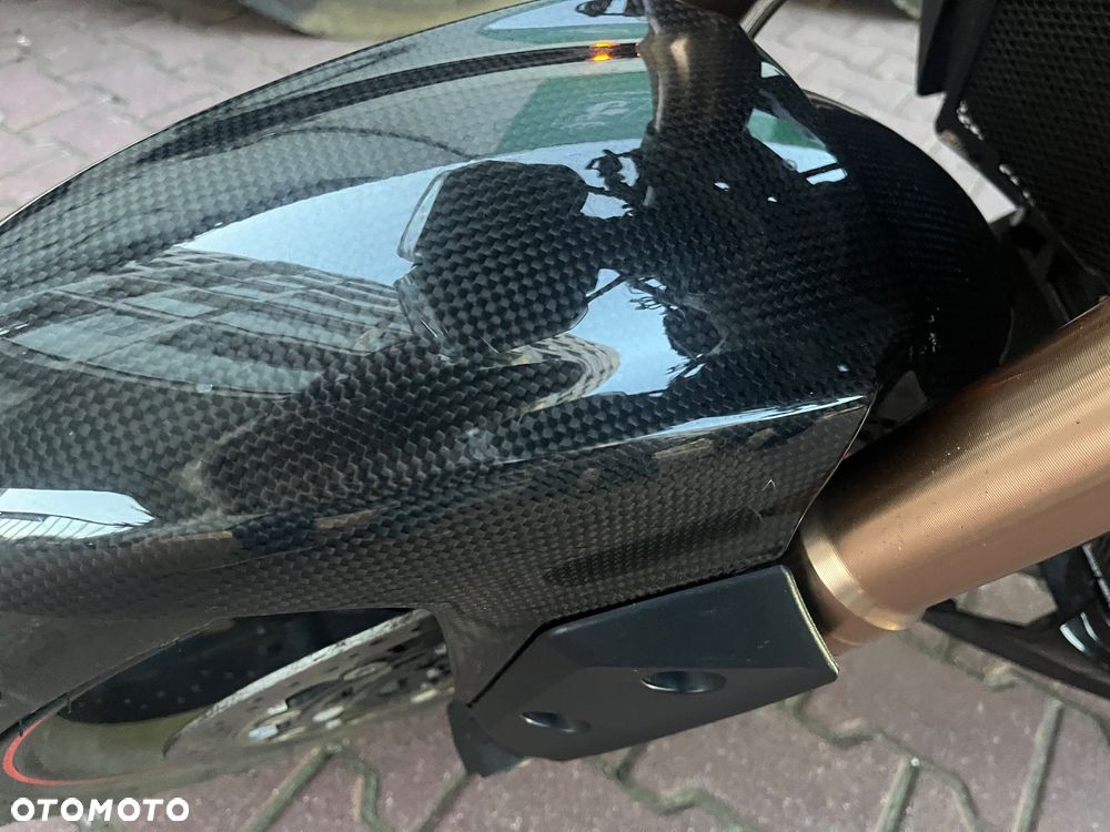 Triumph Speed Triple - 20