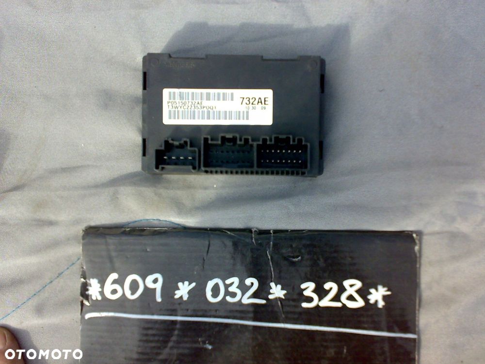 jeep grand cherokee wk2 14-18 moduł sterownik napędu reduktora 05150732ae - 2