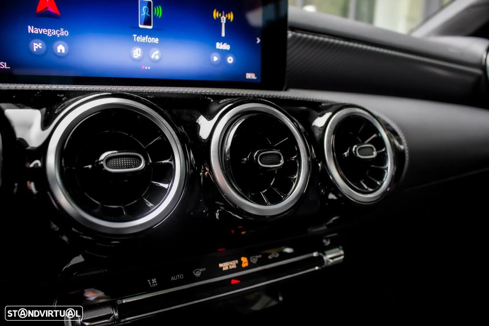 Mercedes-Benz CLA 180 d Shooting Brake Progressive Aut. - 21