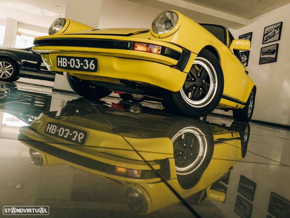 Porsche 911 Série G 3.0 Carrera Targa - 11