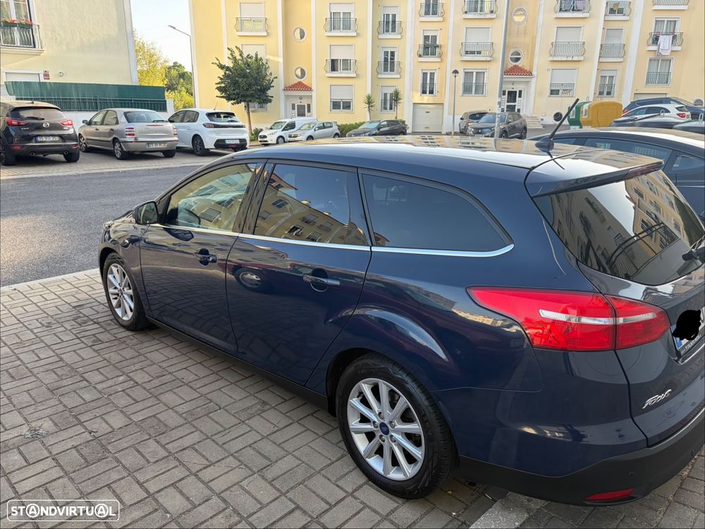 Ford Focus SW 1.0 EcoBoost Titanium Aut. - 4