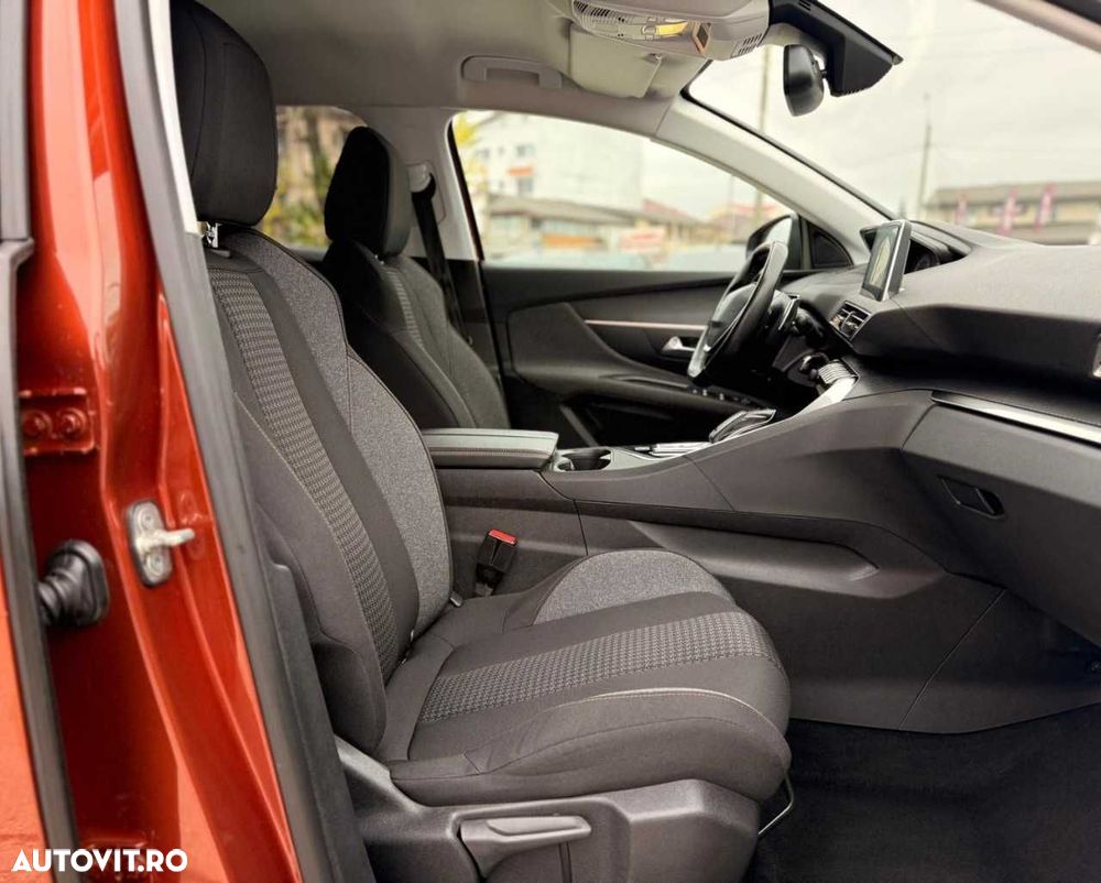 Peugeot 3008 - 18